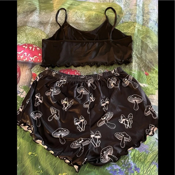 Mushy PJ Shorts and Cami, Size Large, NWOT - Picture 5 of 8